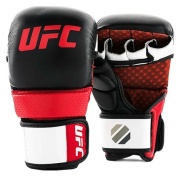 Перчатки для спарринга UFC Pro S/M (черные)